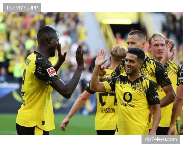 吉拉西闪耀德甲首战，强势表现助球队旗开得胜