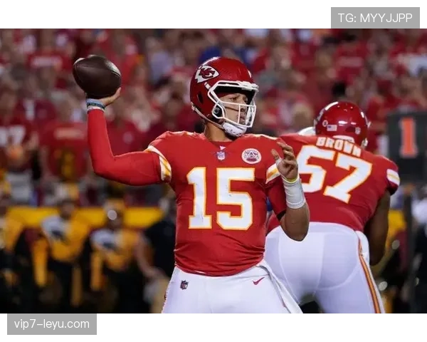 法兰克福攻防两端持续发力,连胜势头彰显冠军相 法兰克福攻防两端持续发力,连胜势头彰显冠军相