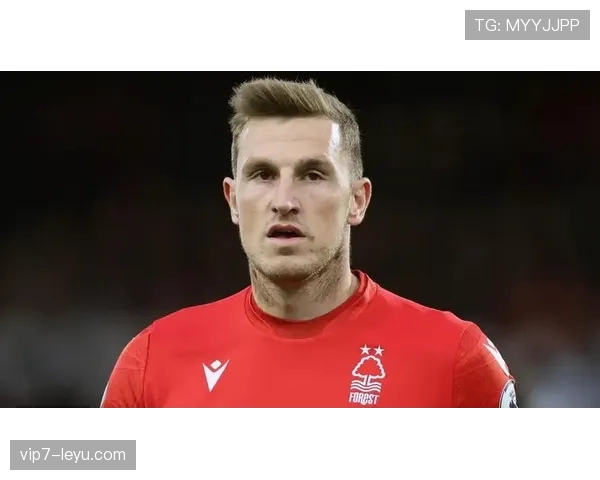 克里斯·伍德破门建功，纽卡斯尔逆转取胜豪取连胜