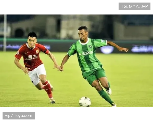 特拉布宗体育边路火力全开,强势助队迎战关键战役