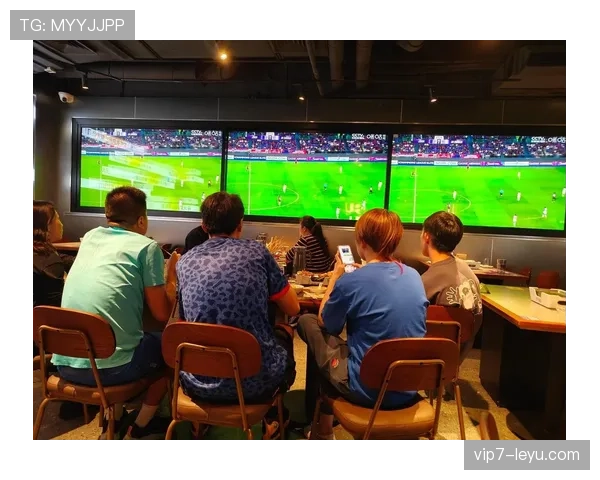 巴黎圣日耳曼的“豪门光环”破碎！究竟是战术混乱还是巨星内耗？